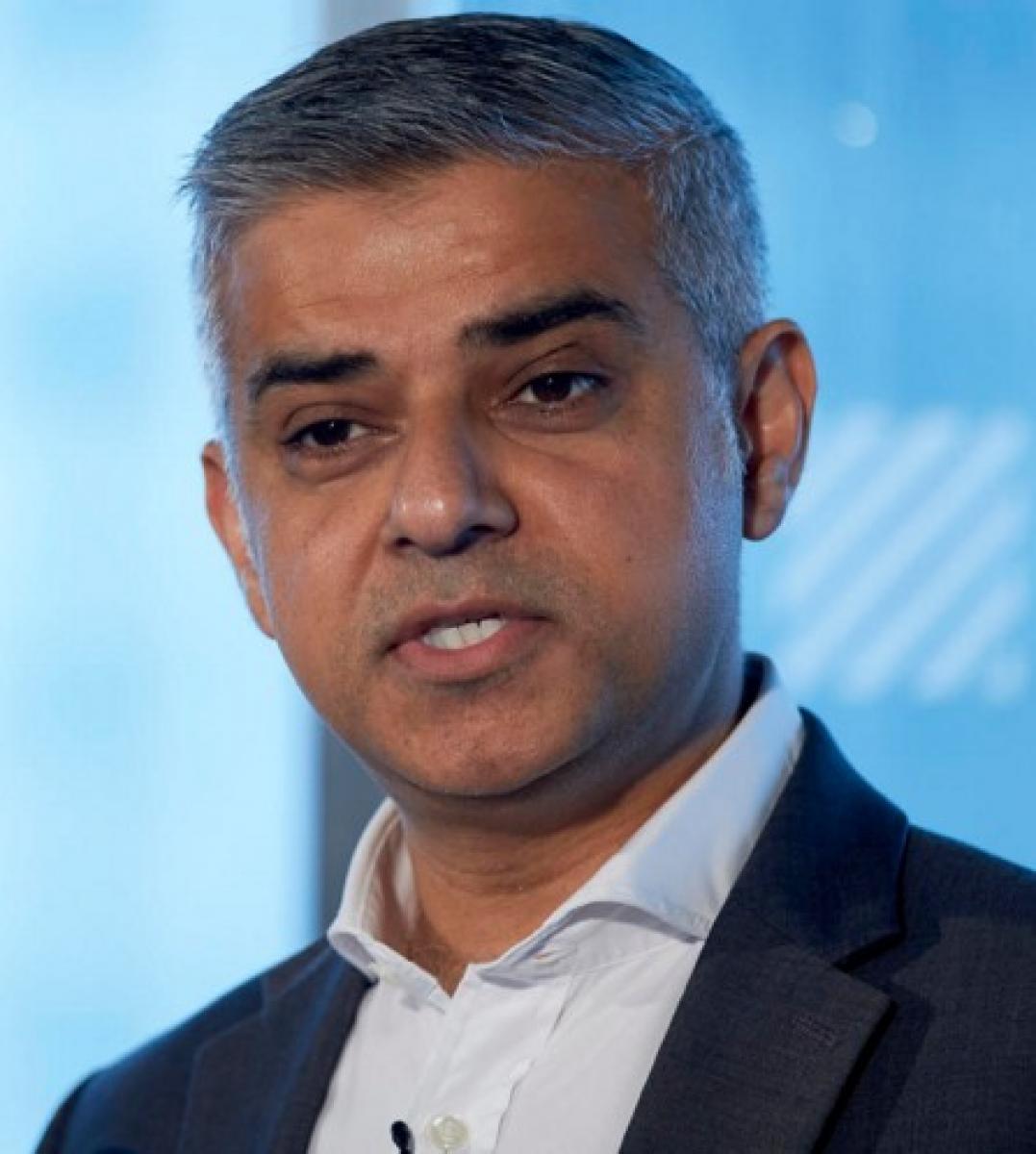 Pakistani Origin Sadiq Khan May Become Londons First Muslim Mayor